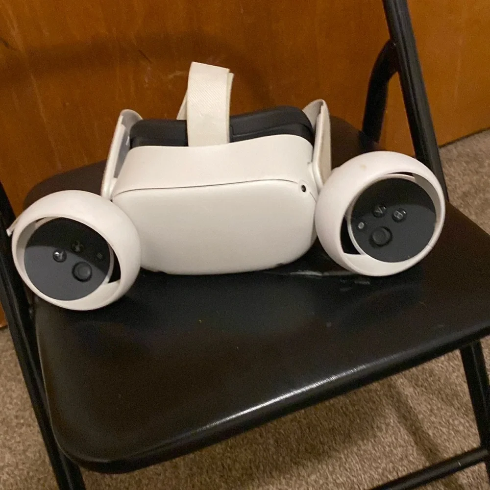 I’m selling this oculus quest 2 after buying it I never really wanted it